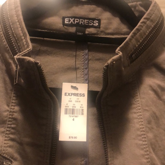 Express Jacket - Picture 3 of 5